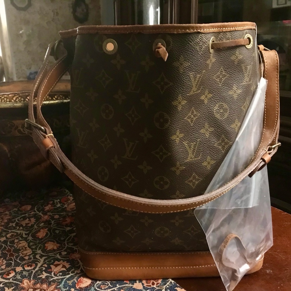 🤗 SOLD 👏🏻👏🏻👏🏻Louis Vuitton Noe